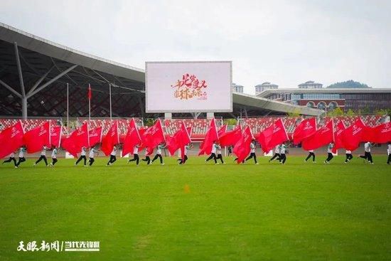 从回溯建党初心，到跨越50年的老百姓生活百态，再到聚焦新时代真实生活的写照，腾讯及阅文希望扎根现实，与志同道合的伙伴一起，从不同时代的声音、不同人物的视角，讲好中国故事，弘扬时代旋律